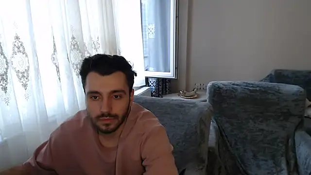 handsomeee04 online show from 05-19-26, 03:35