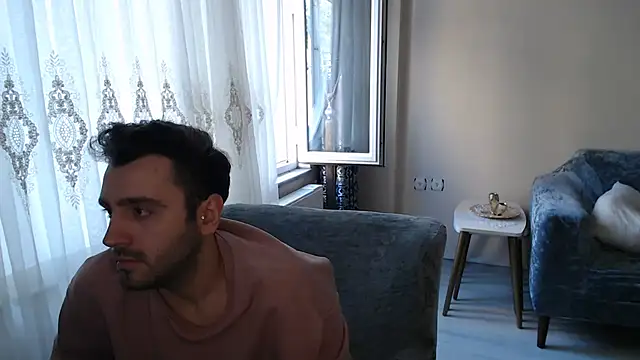 handsomeee04 online show from 05-24-26, 04:23