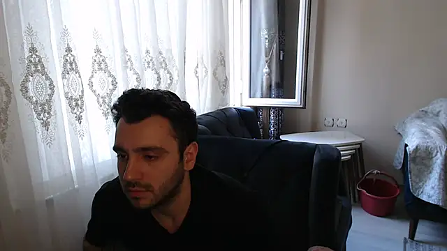 handsomeee04 online show from 05-26-26, 04:19