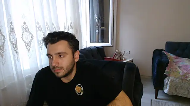 handsomeee04 online show from 05-29-26, 03:48