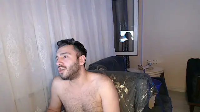 handsomeee04 online show from 07-09-26, 10:03