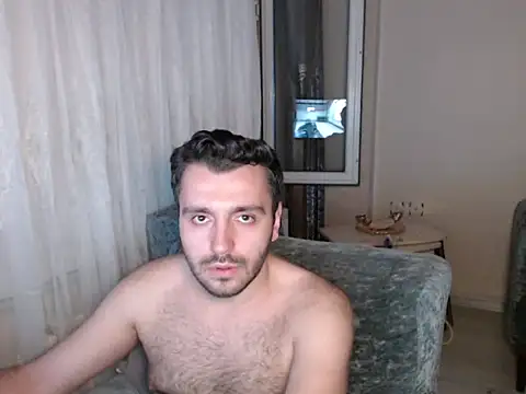 handsomeee04 online show from 07-17-26, 11:20