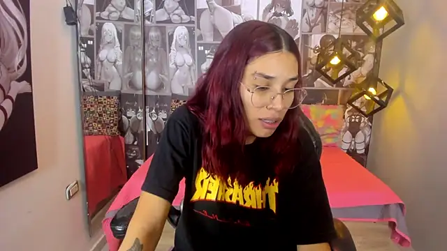 Snapshot of Nicole_Angels_ chatting on 01-30-25, 02:25 Nicole Angels online show from 01-30-25, 02:25