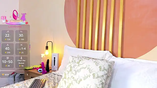 Nicole Angels  online show from 11-07-25, 07:47