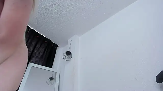 marianneloveee online show from 01-24-25, 05:53