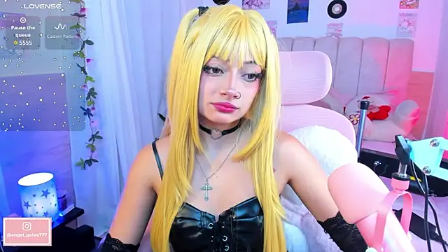 Snapshot of angelgate chatting on 07-24-26, 11:14 angelgate online show from 07-24-26, 11:14