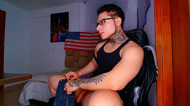 DennisWalkerr online show from 10-25-25, 11:10