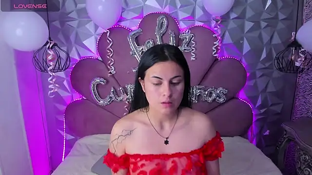 Snapshot of morgan_reds chatting on 01-19-25, 04:12 morgan reds online show from 01-19-25, 04:12