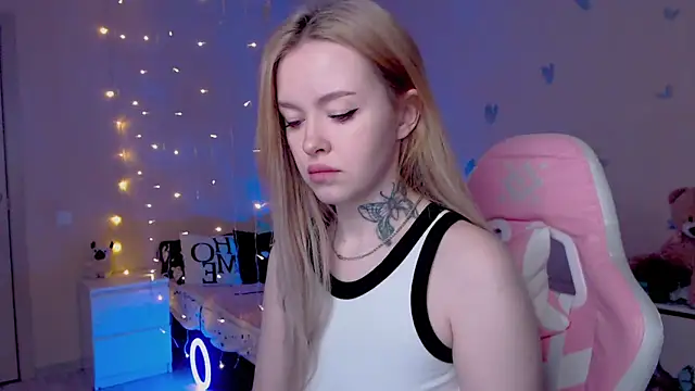 Naughty Mable online show from 03-28-26, 01:05