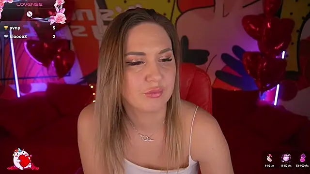 Snapshot of LovelyMollyy chatting on 02-18-25, 03:21 LovelyMollyy online show from 02-18-25, 03:21