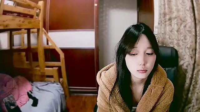 lulu-2002 online show from 12-31-24, 01:08