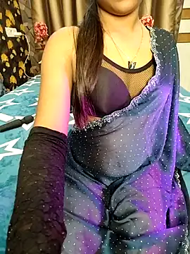 Little  Lia online show from 02-20-25, 05:07