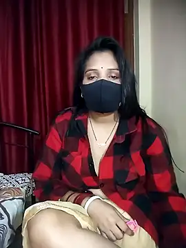 Snapshot of Soniya_444 chatting on 01-08-25, 10:48 Soniya 444 online show from 01-08-25, 10:48