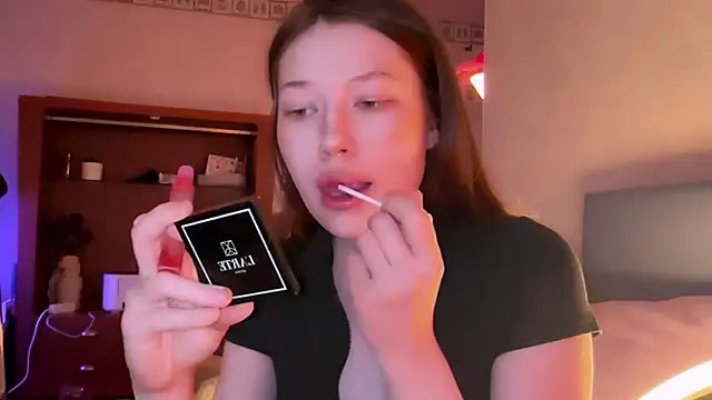 eva varnerr online show from 06-02-26, 01:18