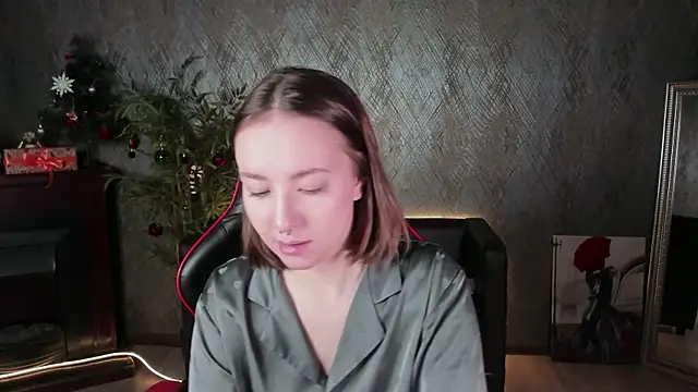 Amelia Stark online show from 01-03-25, 05:31