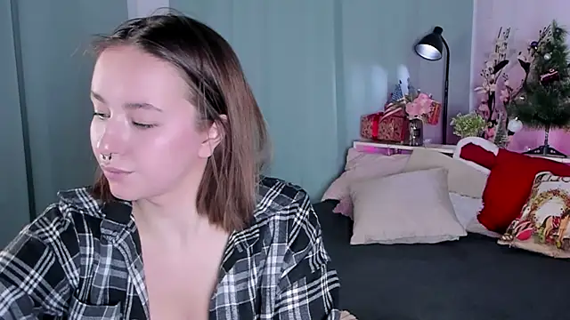 Amelia Stark online show from 01-07-25, 07:49