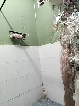 Snapshot of crazysex095 chatting on 10-30-25, 10:32 crazysex095 online show from 10-30-25, 10:32