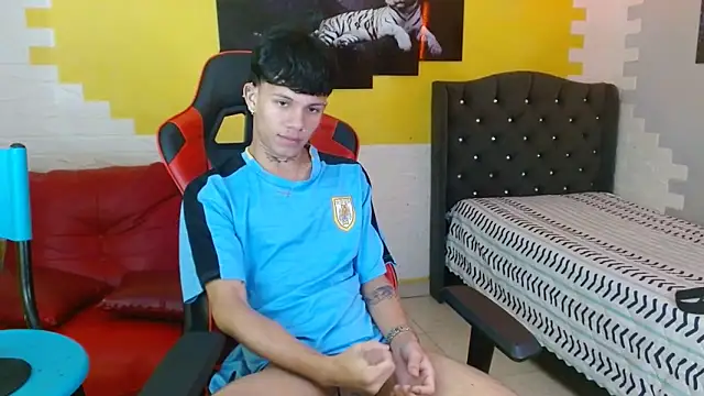 andy dan18 online show from 11-04-25, 02:16