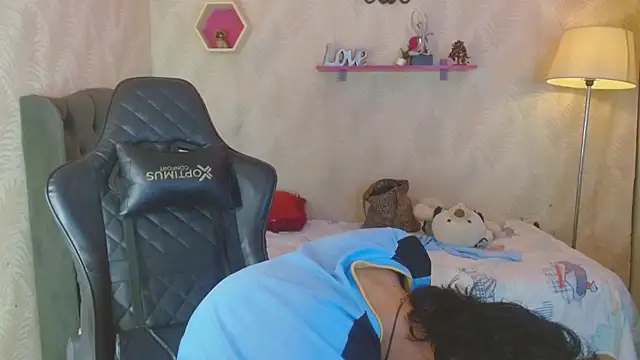 andy dan18 online show from 11-11-25, 04:07