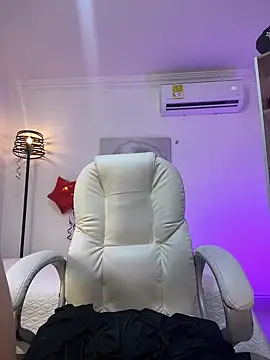 samy xoxox online show from 02-22-25, 07:14