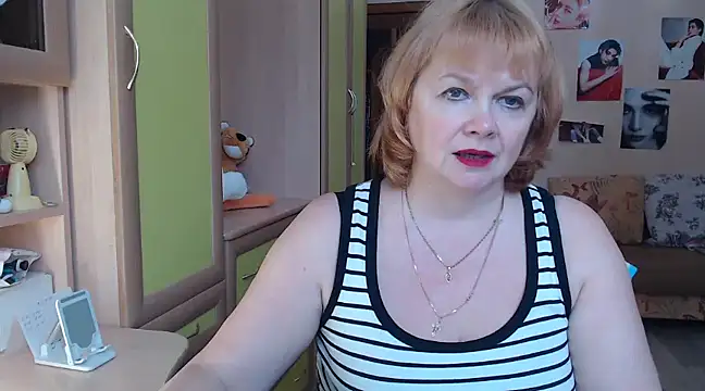 vixey fox online show from 01-13-25, 09:52