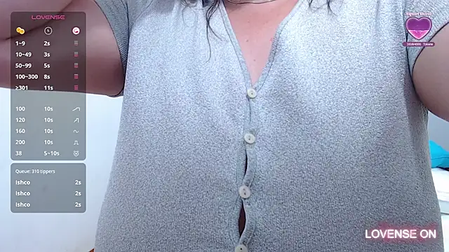 Snapshot of MommyHelpsmee chatting on 01-25-25, 08:21 MommyHelpsmee online show from 01-25-25, 08:21