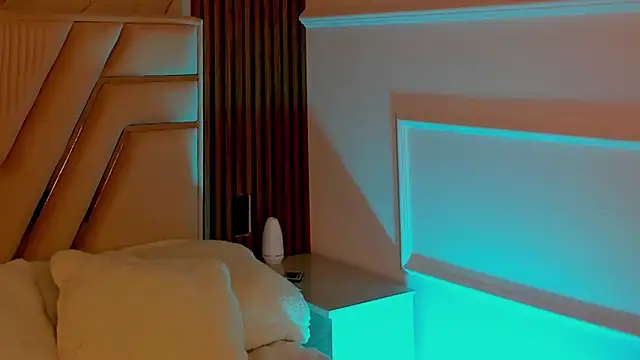 LolaAngellx online show from 03-11-25, 11:26