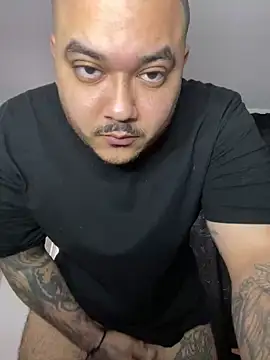 El Titan1998 online show from 01-26-25, 03:47