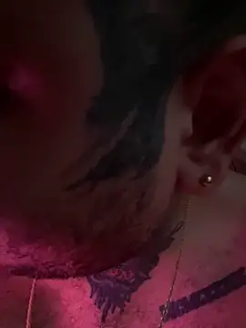 El Titan1998 online show from 02-26-25, 02:03