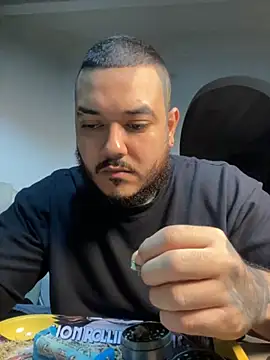 El Titan1998 online show from 10-02-25, 11:34