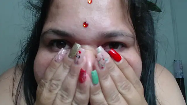 kariragapeass18 online show from 12-26-24, 06:01