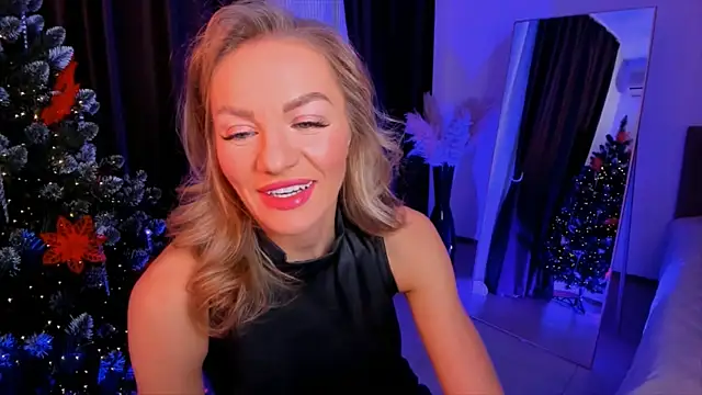 Snapshot of Oliva_Candy chatting on 01-11-25, 11:45 Oliva Candy online show from 01-11-25, 11:45