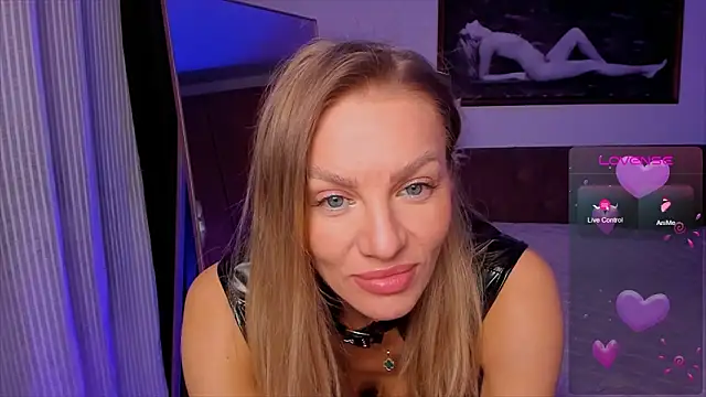 Oliva Candy online show from 03-17-26, 06:44