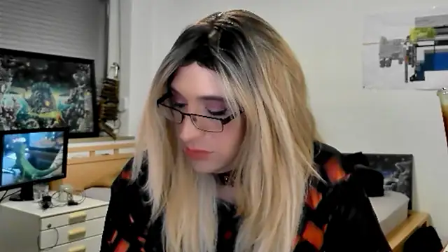 DYasmin69 online show from 02-15-25, 11:36