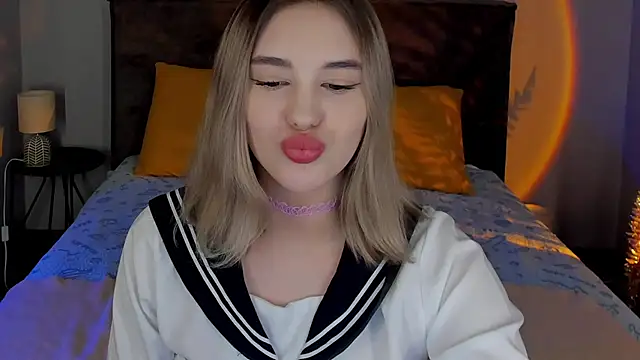 Snapshot of AngelicaKleee chatting on 01-22-25, 02:26 AngelicaKleee online show from 01-22-25, 02:26