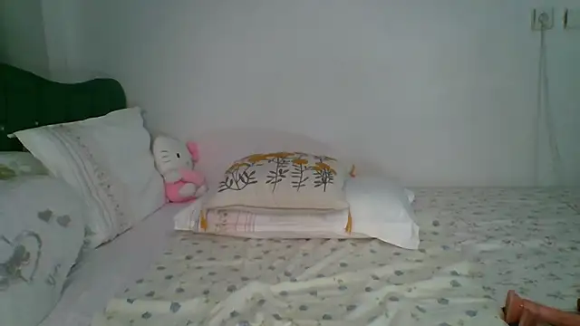 LeydiLi online show from 05-28-26, 05:43