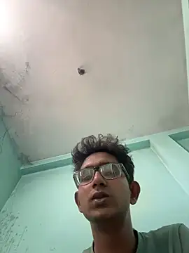 Snapshot of Cocaineandweed45 chatting on 11-11-25, 06:13 Cocaineandweed45 online show from 11-11-25, 06:13