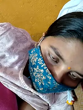 Snapshot of sweet_suman chatting on 03-07-25, 05:06 sweet suman online show from 03-07-25, 05:06