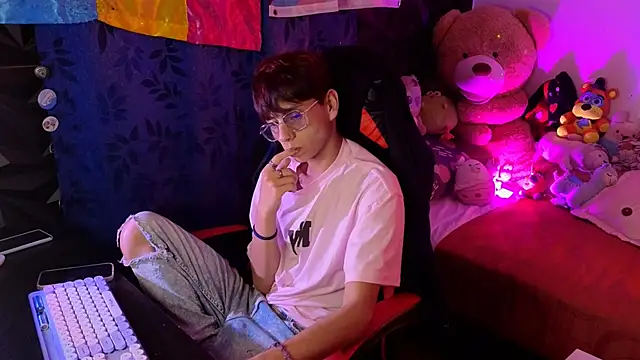 Snapshot of The_Princematt chatting on 09-18-25, 07:16 The Princematt online show from 09-18-25, 07:16