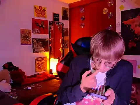 Snapshot of The_Princematt chatting on 04-10-26, 07:29 The Princematt online show from 04-10-26, 07:29