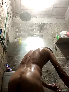 Snapshot of Wero4201 chatting on 11-06-25, 03:18 Wero4201 online show from 11-06-25, 03:18