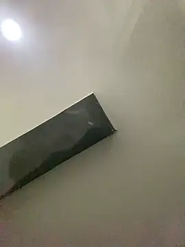 Snapshot of Sophia_cyrus11 chatting on 01-01-25, 08:35 Sophia cyrus11 online show from 01-01-25, 08:35