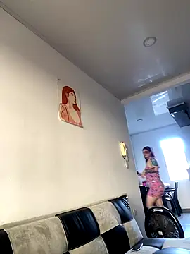 Snapshot of Sophia_cyrus11 chatting on 10-06-25, 12:57 Sophia cyrus11 online show from 10-06-25, 12:57