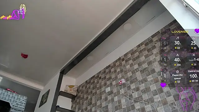 Sophia cyrus11 online show from 04-10-26, 05:28