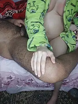 Qaisxone online show from 03-08-26, 02:04