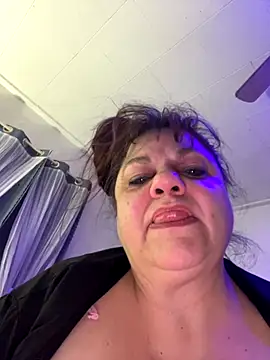 Luciouslouise72xh online show from 11-30-25, 12:42