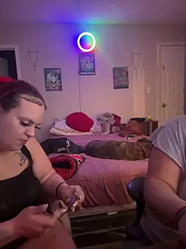 Snapshot of cloudy_couple444 chatting on 03-11-25, 09:02 cloudy couple444 online show from 03-11-25, 09:02