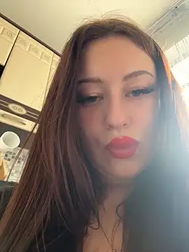 Snapshot of AndreaMood chatting on 05-13-26, 03:37 AndreaMood online show from 05-13-26, 03:37