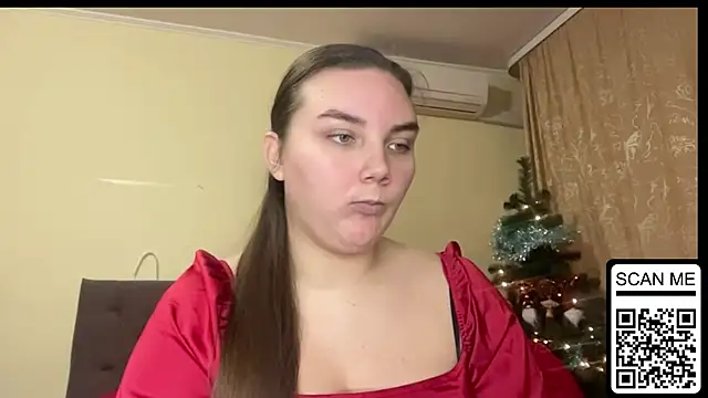 Dreamyblushfairy online show from 12-15-25, 03:16