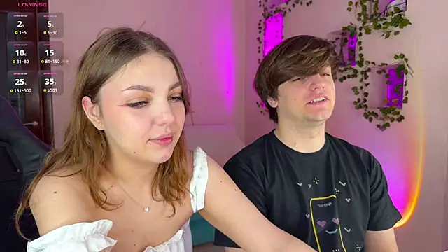 RobertAndLinela online show from 12-01-25, 02:27